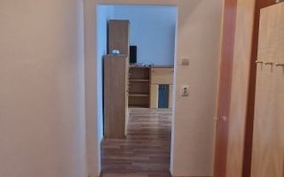 Apartament cu 3 camere de închiriat în zona Moroasa 1 - Poză 7