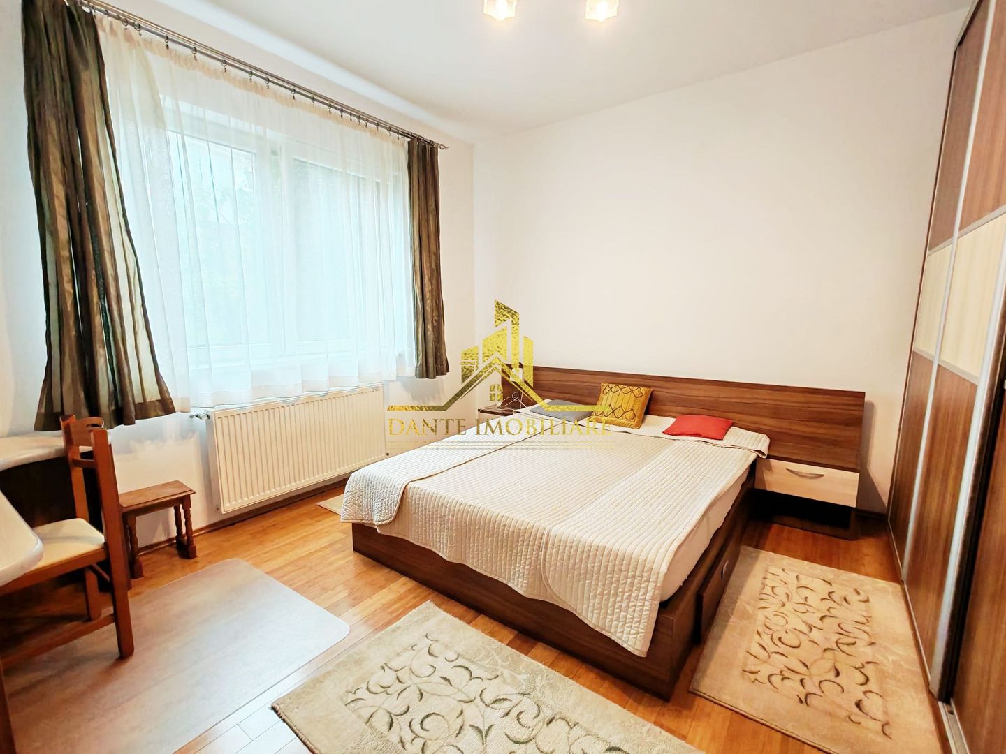 2 camere, mobilat modern, spatios, gradina, parcare, Andrei Muresanu - Poză 2