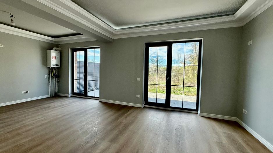 Vila urbana finalizata - te poti muta imediat. Comision 0 - Poză 1