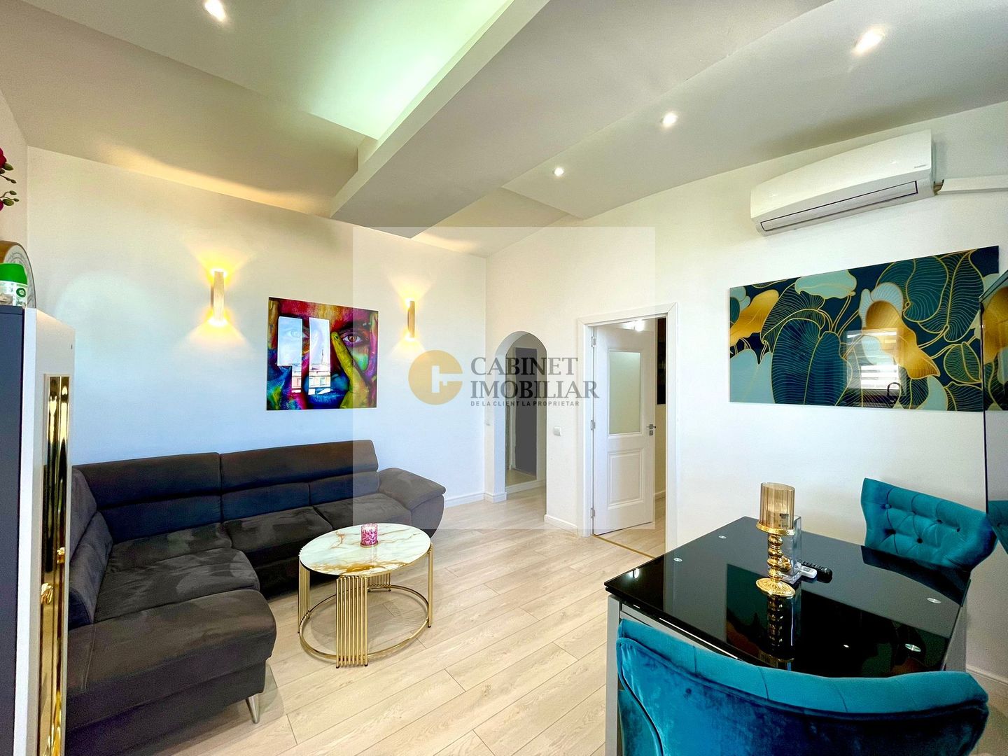Vedere panoramica |  2 Camere  | Investitie  | Sala Palatului - Poză 2