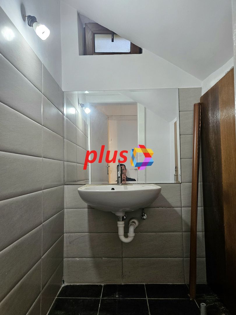 Casa deosebita cu 6 camere Central Brașov - 210 mp - Poză 7