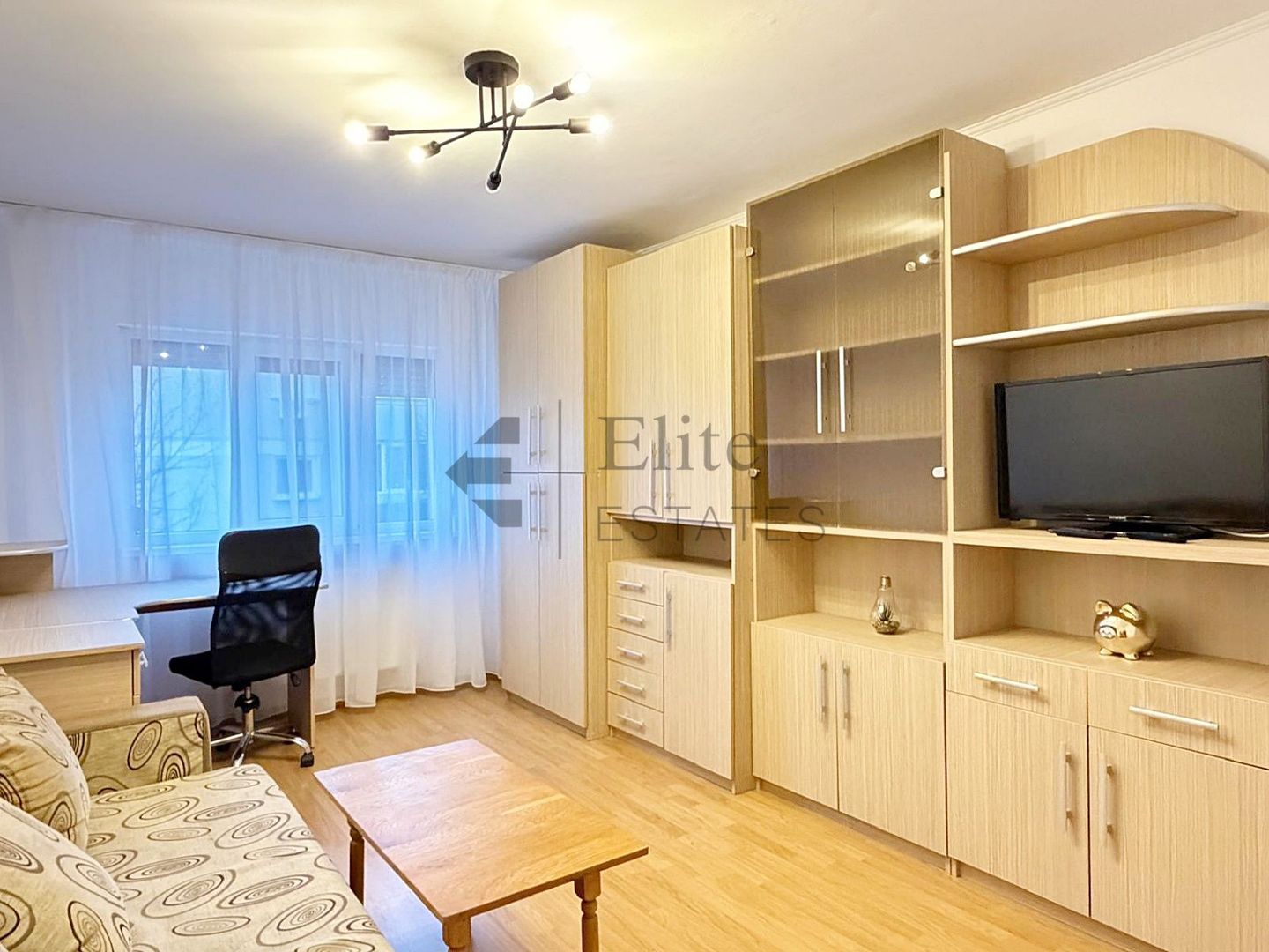 Apartament 3 camere de inchirat in Rogerius, Oradea - Poză 2