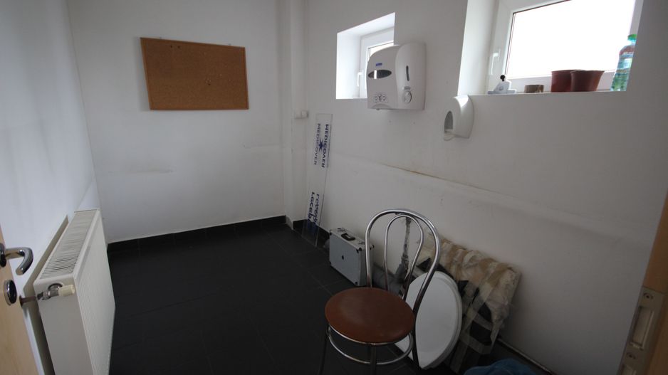 Cladire de birouri, SAD, parcare prorpie, clinica medicala - Poză 21