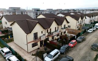 Triplex 4 camere | Utilități | Credit | Sânpetru - Poză 3