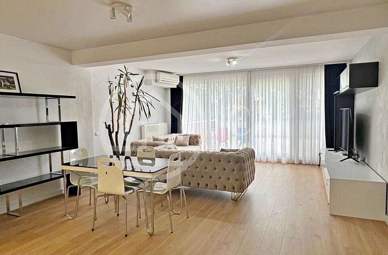 Apartament 3 camere de vanzare in cart. Luceafarul Oradea - Poză 3