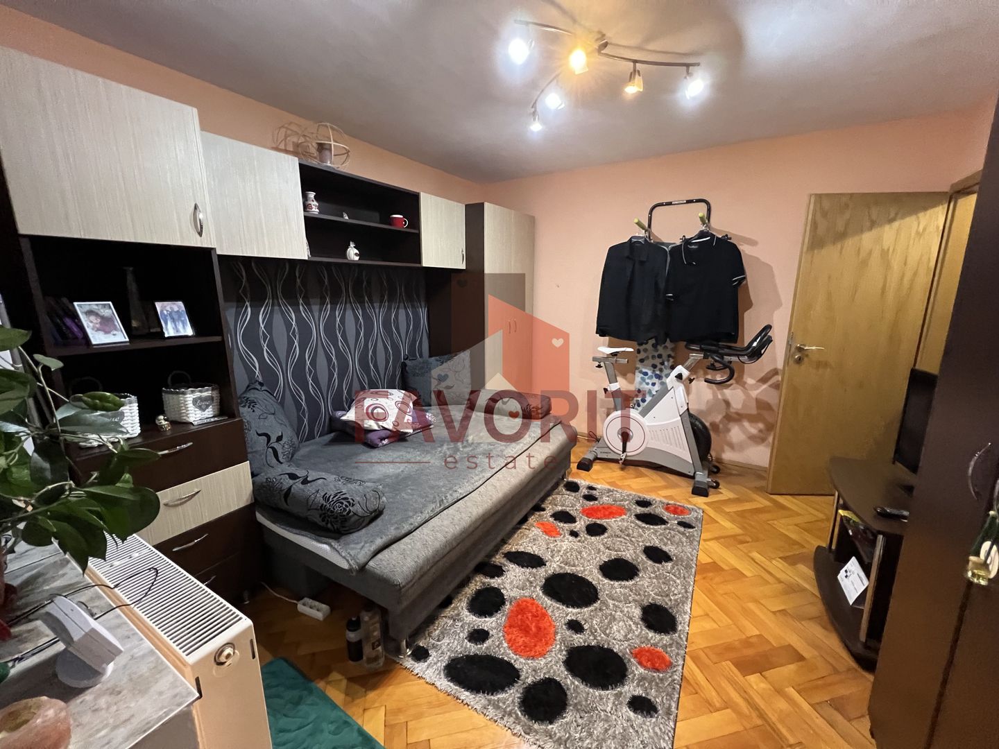 Centrala proprie. 2 balcoane. Bloc izolat termic exterior. - Poză 14