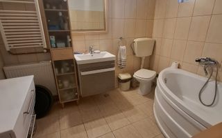 De vânzare casă în Orlat, cu teren generos de 2200 mp și panoramă deosebită! - Poză 14