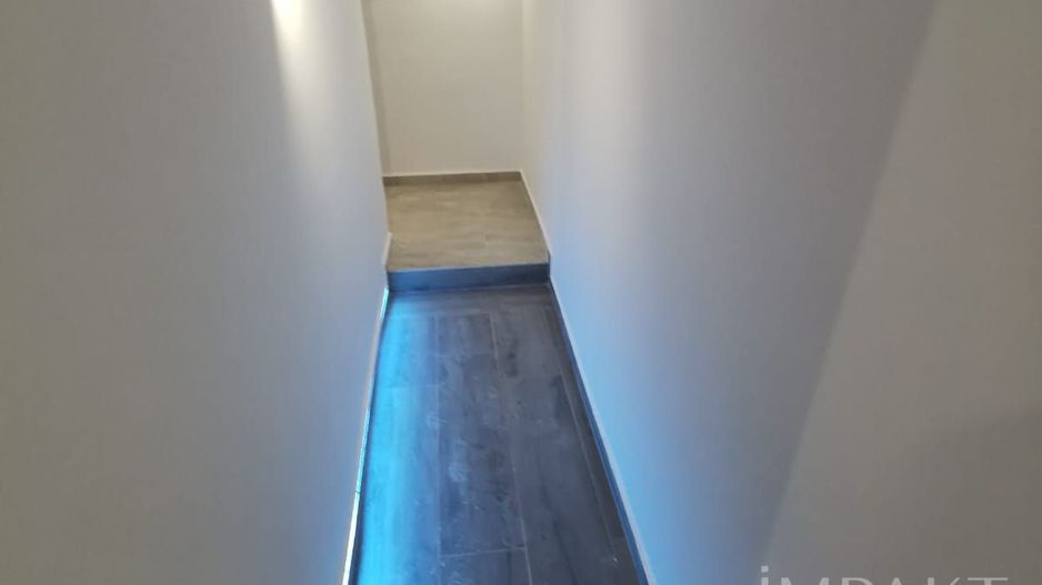 De vanzare -spatiu birouri 2 camere - Centru - Poză 7