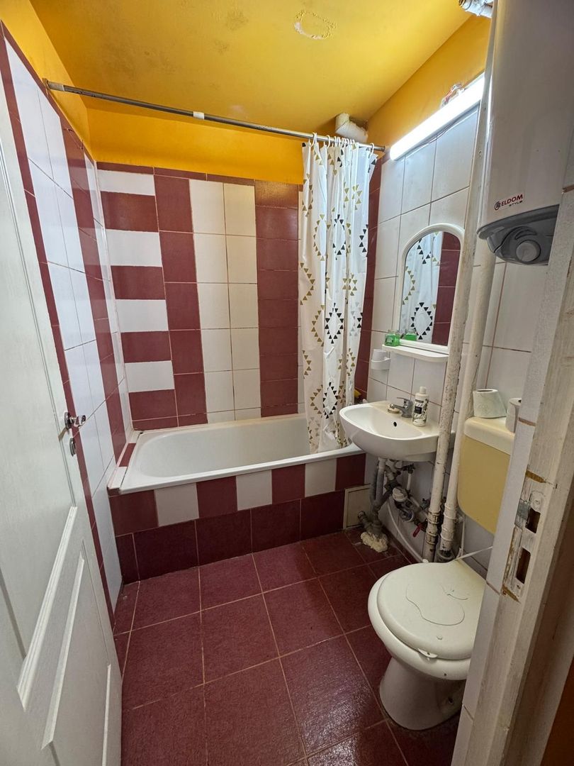 Propunem apartament de vanzare, 2 camere zona intim Arad - Poză 6