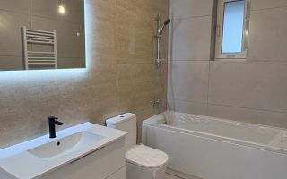 Casă modernă de vânzare în Sânpetru - Poză 4