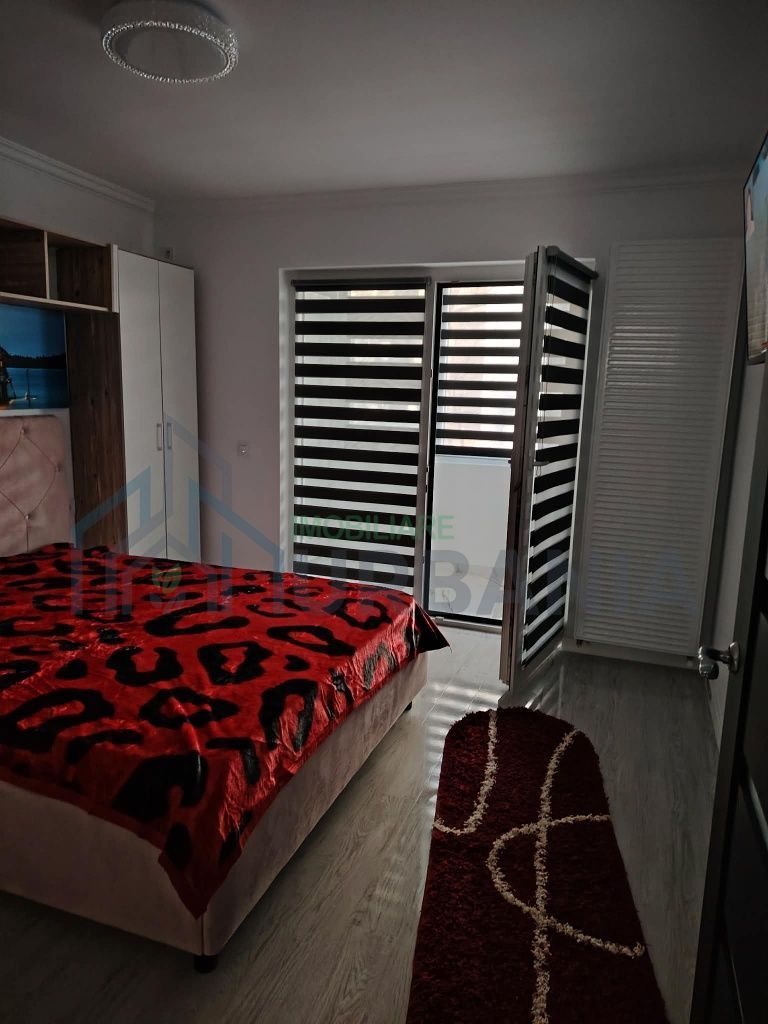 Închiriez apartament 2 camere decomandat - Poză 1