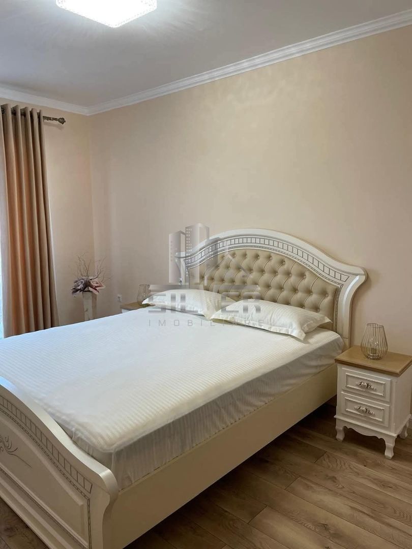 Casa tip duplex la 5 minute de Baza Sportiva. - Poză 14
