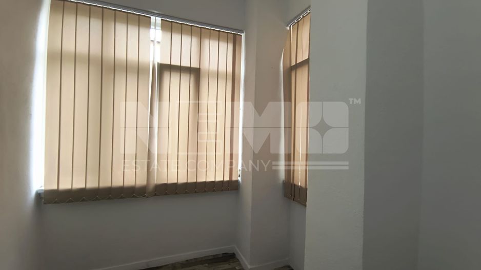Apartament 3 camere, Obcini, parter, ideal birouri/cabinete - Poză 11