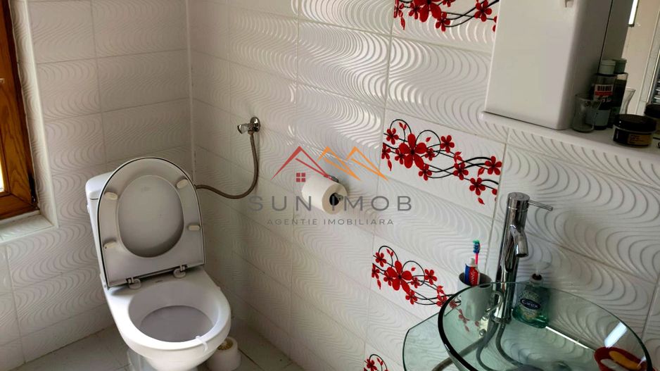 VILĂ P+E DE VÂNZARE | 5 CAMERE | TEREN 451 MP | CÂMPINA - Poză 14