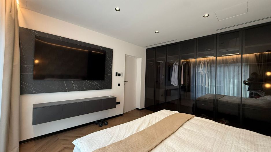 Exclusivitate Absolută în Calea Aradului | Casă High-End Complet Mobilată - Poză 12