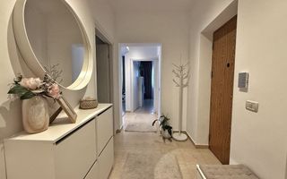 Apartament 3 camere, 80 mp cu parcare inclusa - Padurea Roşu -Militari - Poză 2