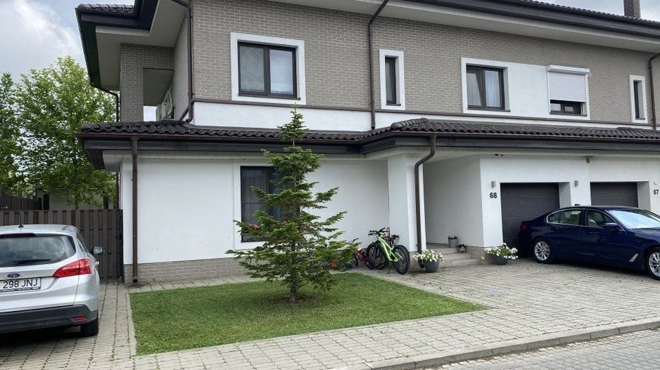 Vilă Elegantă || 5 camere || Oxford Gardens - Poză 16