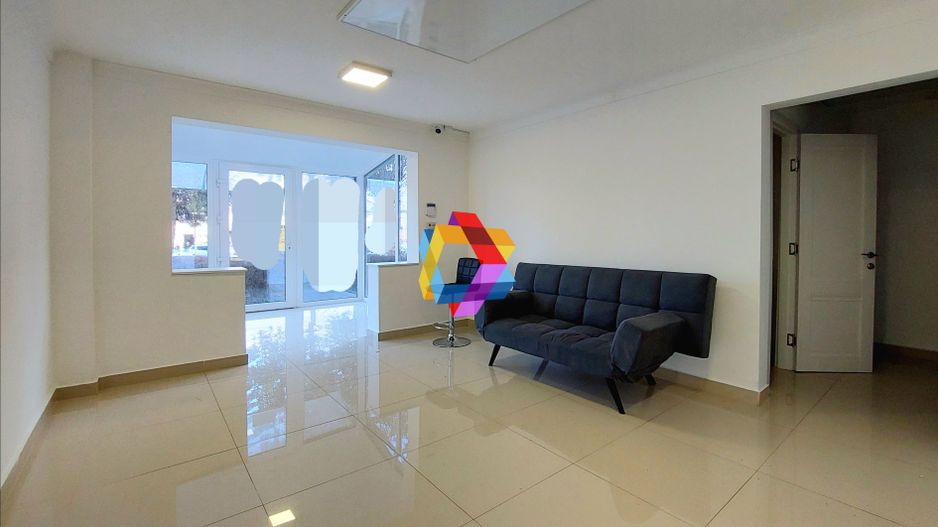 Spatiu comercial de închiriat Brasov - 36 mp # spatii-comerciale-brasov.ro - Poză 2