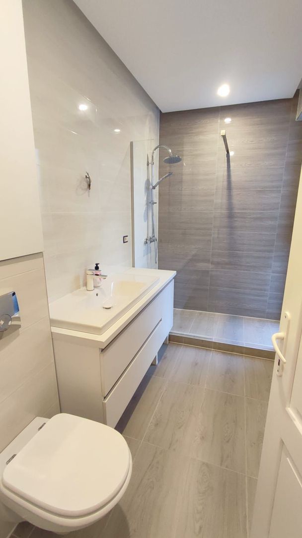 CASA Individuala   Superfinisata in Andrei Muresanu Sud - Poză 17