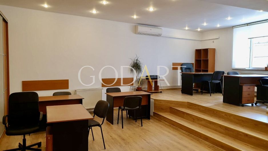 Unirii |  Mitropolie | Bloc boutique | 2006 - Poză 1