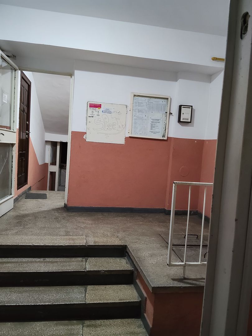 Apartament 3 camere zona Dristor - Rm Sarat - Poză 20