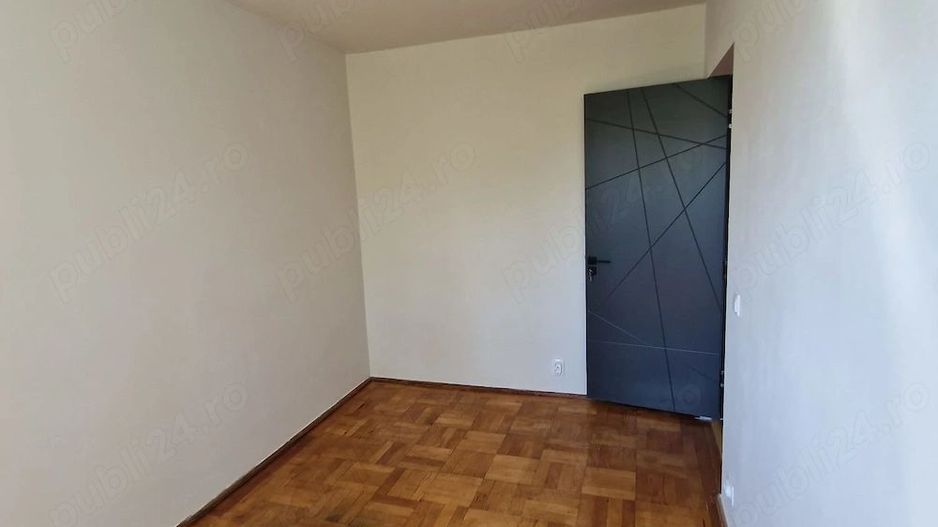 🔑 Vanzare apartament 3 camere – Zona Titan / Piața Miniș - Poză 4