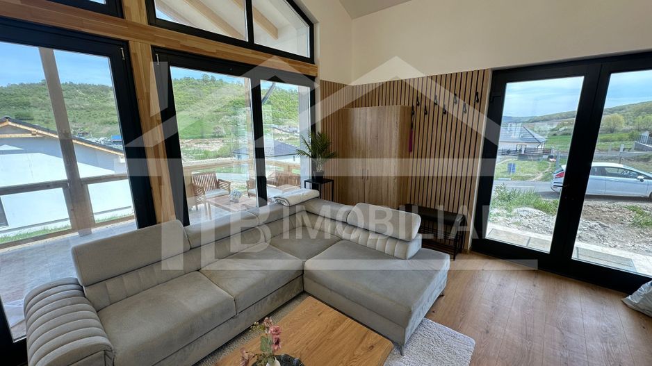 Casa individuala, 4 camere, 300mp, Zona Livezeni - Poză 3