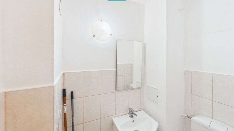 Apartament 3 camere ,68 mp, Str.Moldovei-Rogerius - Poză 5