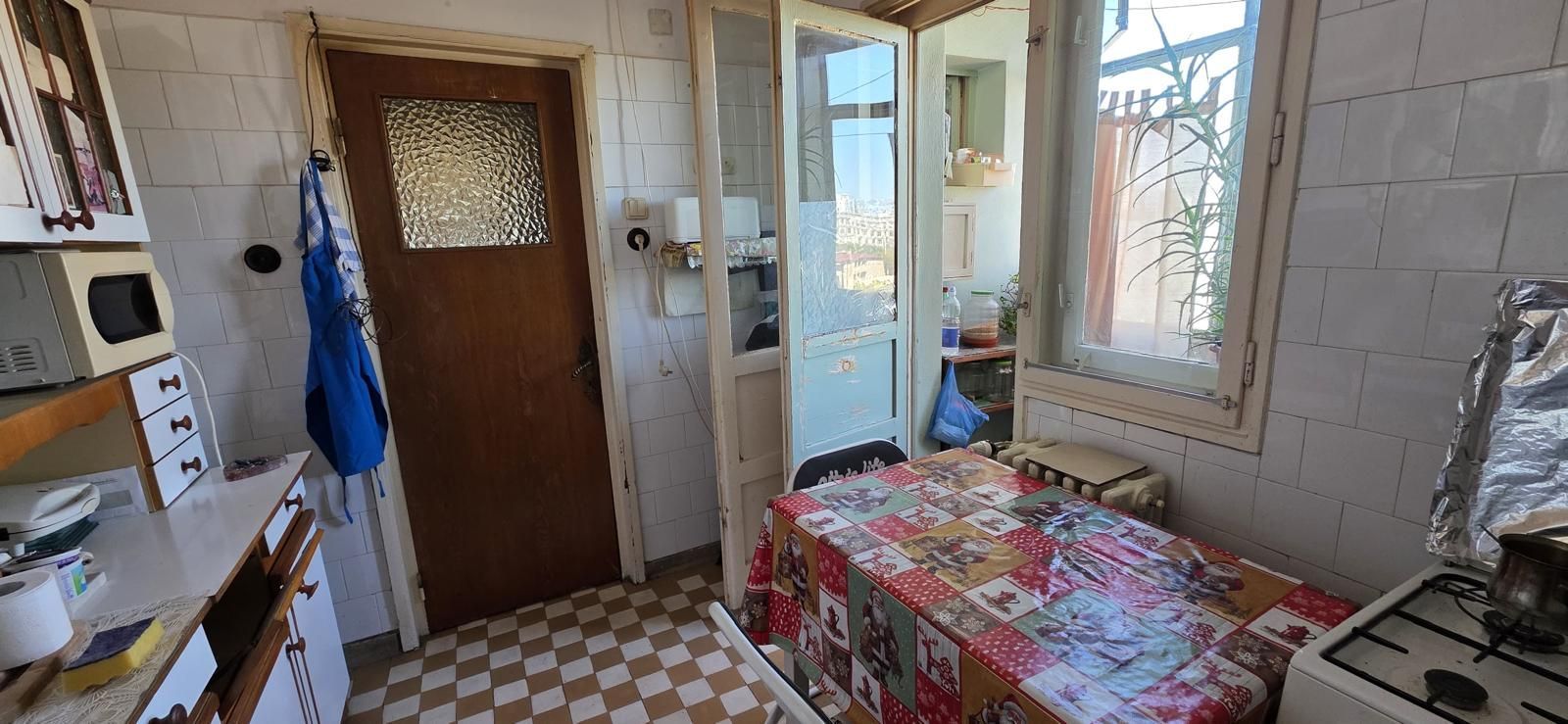 Vanzare Apartament 3 camere, 90 mp  – Cotroceni, vedere Splaiul Independentei - Poză 28