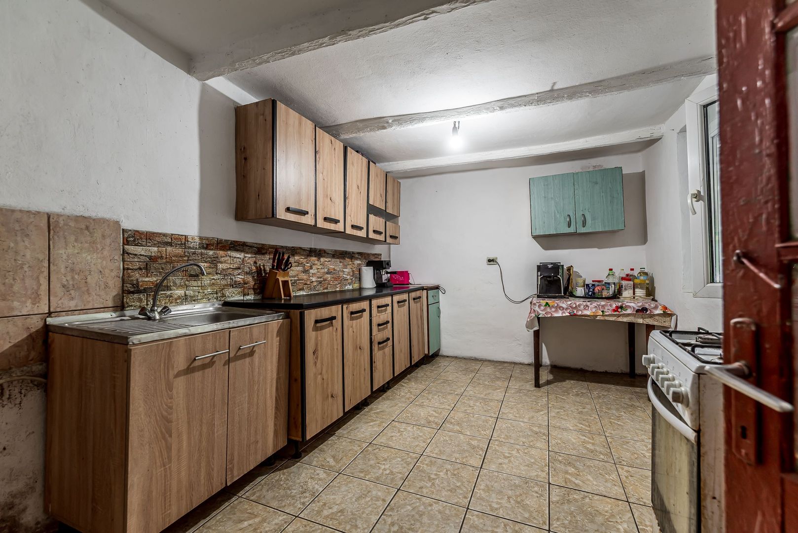 Casă cu teren 3.950 mp | Dorobanți | 63.500 € negociabil - Poză 4