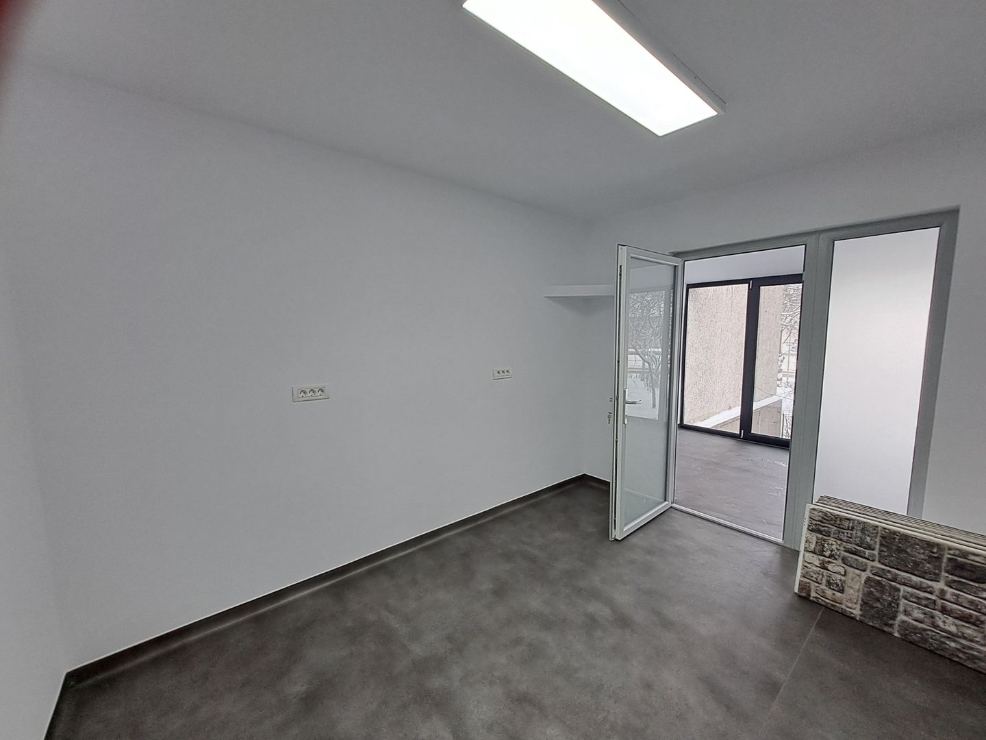 Spatiu Comercial pretabil cabinet medical Cetatii-Torontalului - Poză 19