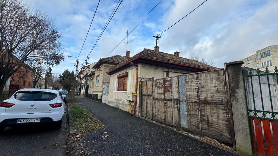 Teren 359MP Strada Paris+Casa care necesita Renovare sau Demolare - Poză 4