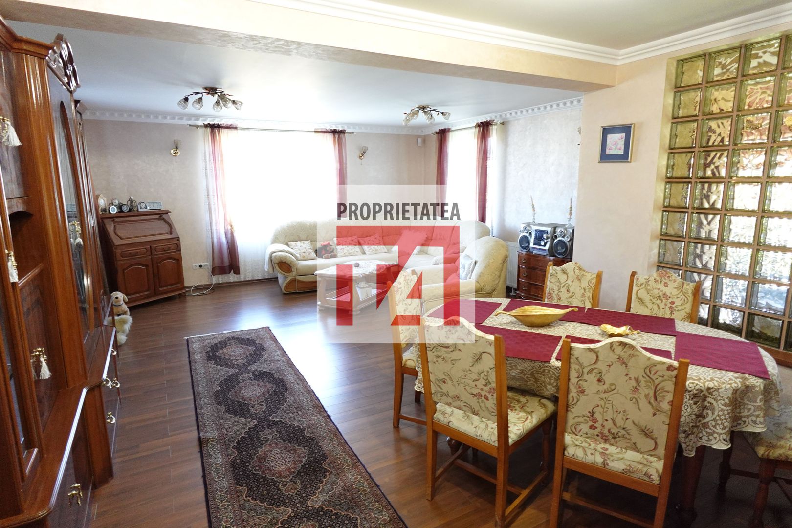 Casa spatioasa si teren de 1500mp Unguras - Poză 7