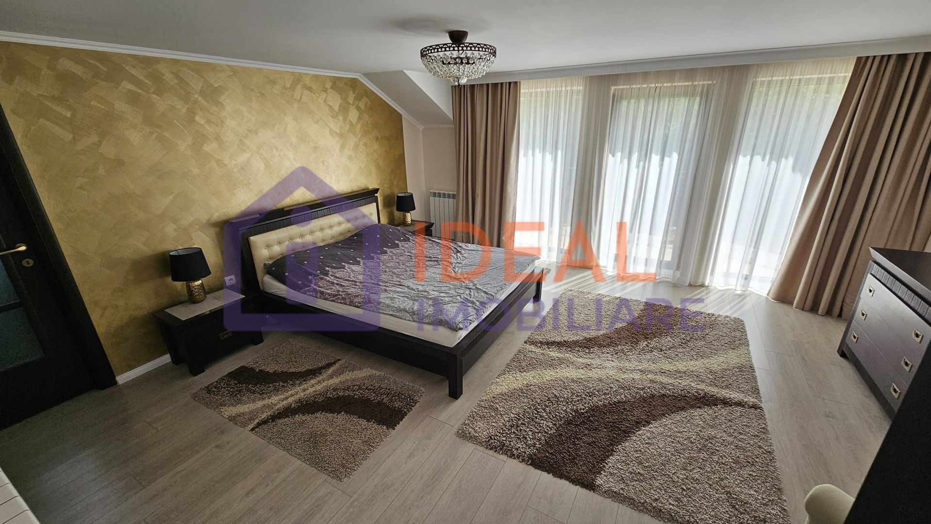 Vila Moderna cu 5 camere, garaj si 921 mp de curte, in Tocile - Poză 11