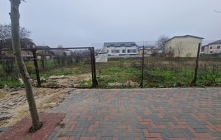 Teren stradal, deschidere 15m, fara constructii, langa Lidl - Str. Bratarii