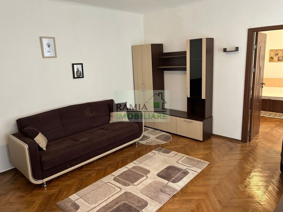Apartament 2 camere Centrul Istoric – Piața Sfatului - Poză 5