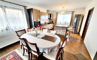 Casa 5 camere, 180 mp, 500 mp teren, garaj - Poză 2