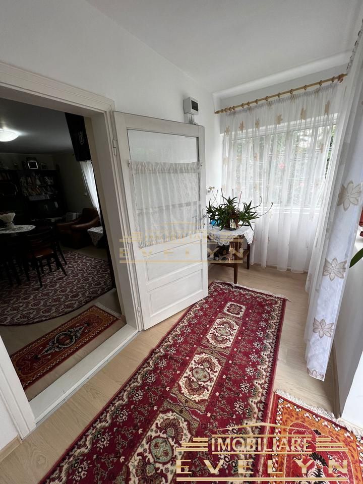 Teren 900 mp + Constructie 30 mp, zona Impr. Traian ( toate utilitatile ), pret 85.000 euro usor negociabil - Poză 5