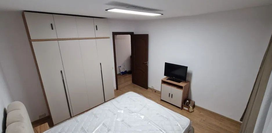 Apartamnet 2 camere zona Timpuri Noi - Poză 2