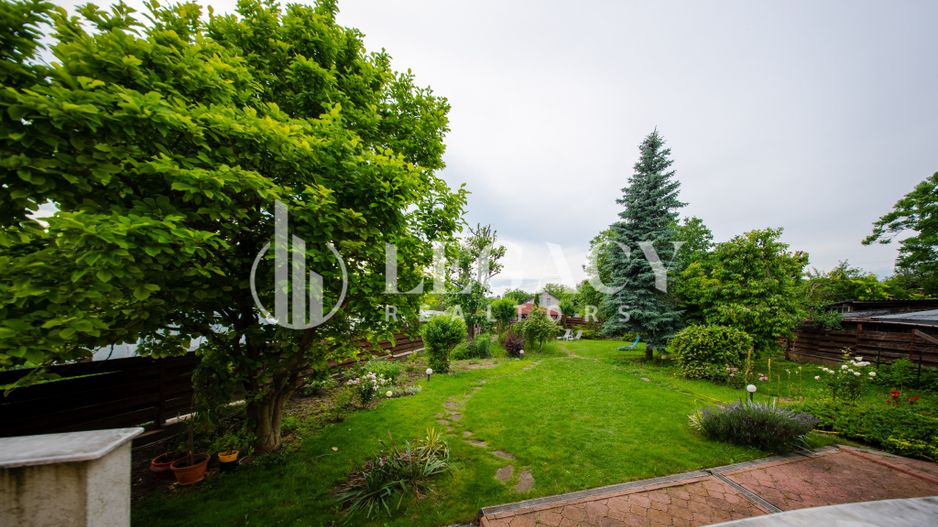Vilă Exclusivistă în Copou – 680 mp Utili | Teren 1.414 mp - Poză 9