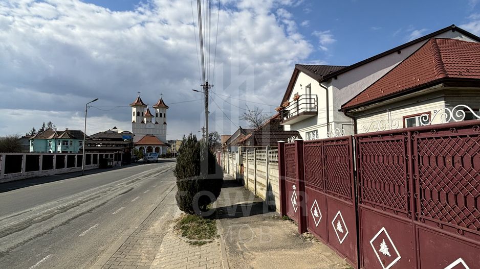 Casă de inchiriat pentru Spatiu Comercial - Talmaciu - Poză 3