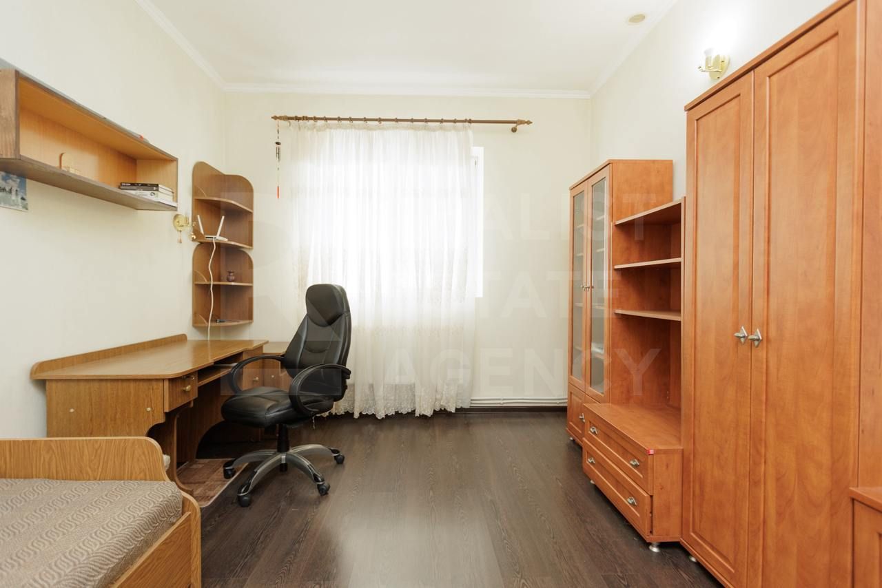 Vânzare, casă, 146 mp + 12 ari, str. Sfânta Treime, Grătiești - Poză 17