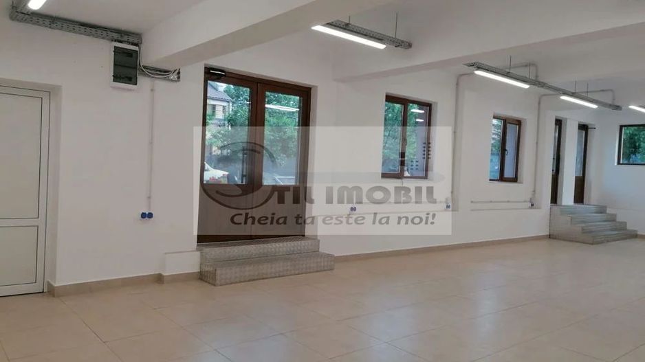 Spatiu Comercial de Inchiriat - 2300 euro - Poză 6