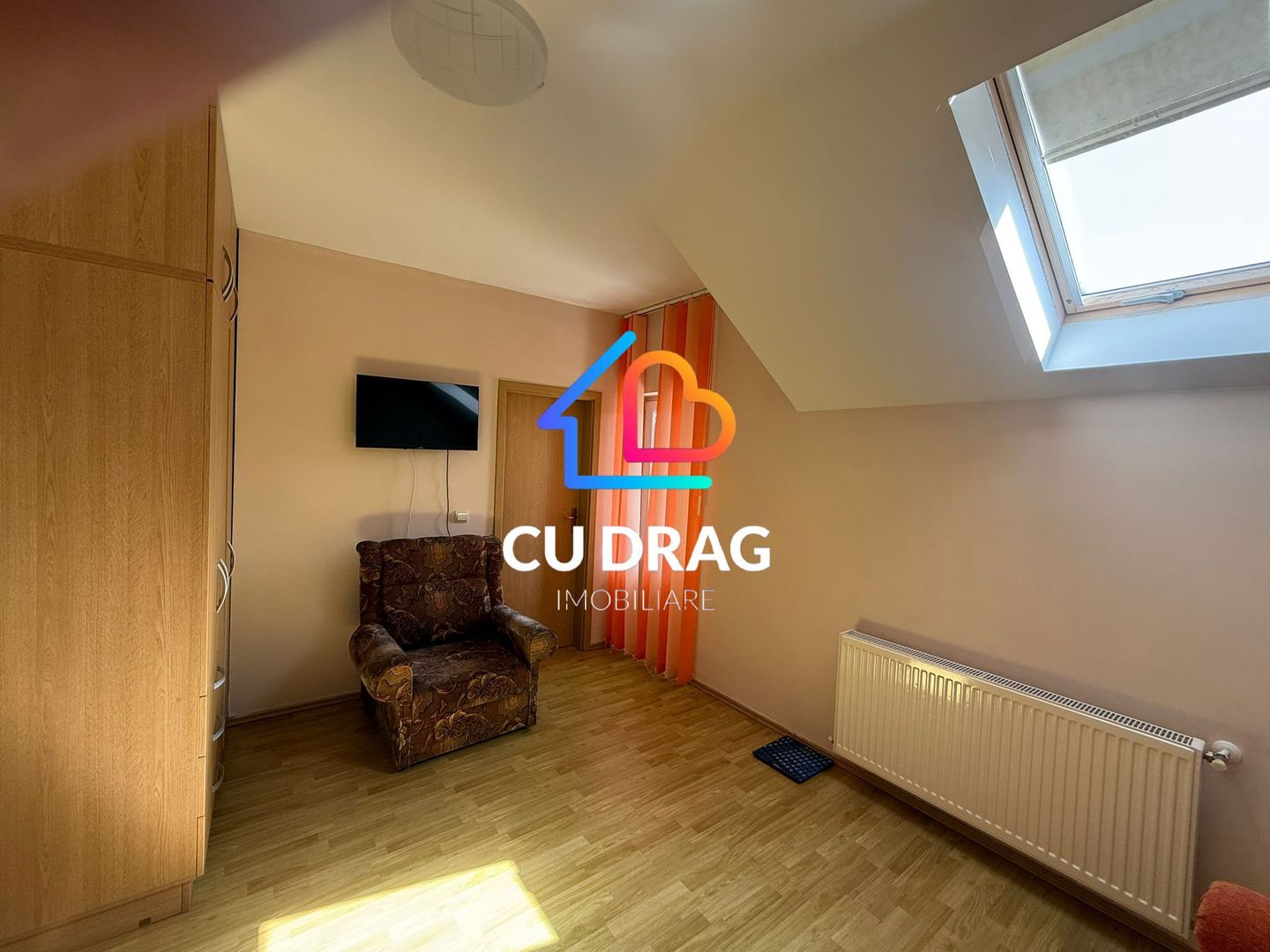 Duplex  cochet si luminos ,Sura Mica 360 mp teren mobilat si utilat - Poză 12