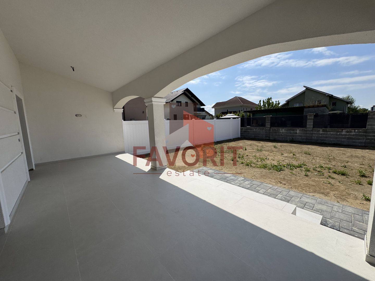 Duplex cu garaj. Finalizat . Dumbravita- zona Mures - Poză 5