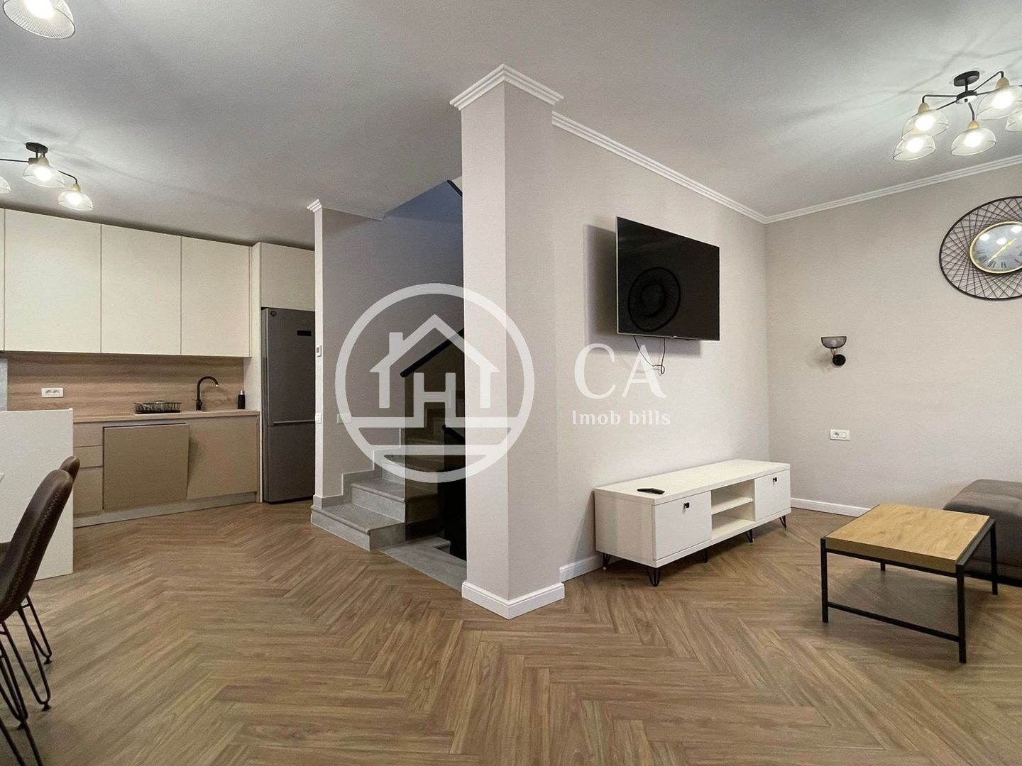 Casa LUX cu 5 camere de inchiriat in zona Iosia, Oradea - Poză 2