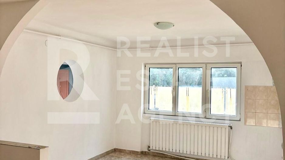 Vânzare duplex, 5 camere, zona Lipovei - Poză 2