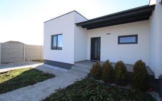 Duplex, Mosnita Noua, 3 camere, zona linistita. - Poză 1