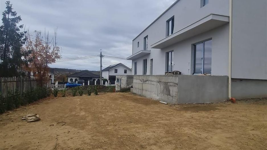 Casa zona Renasterii Oradea - Poză 2