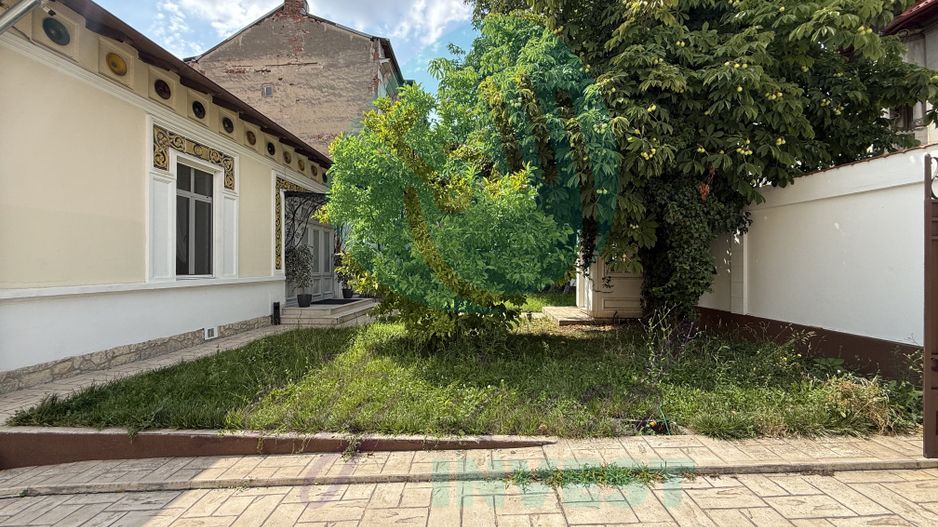 La 2 pasi de Parcul Cismigiu. Proprietate emblematica/ 641 mp teren - Poză 6
